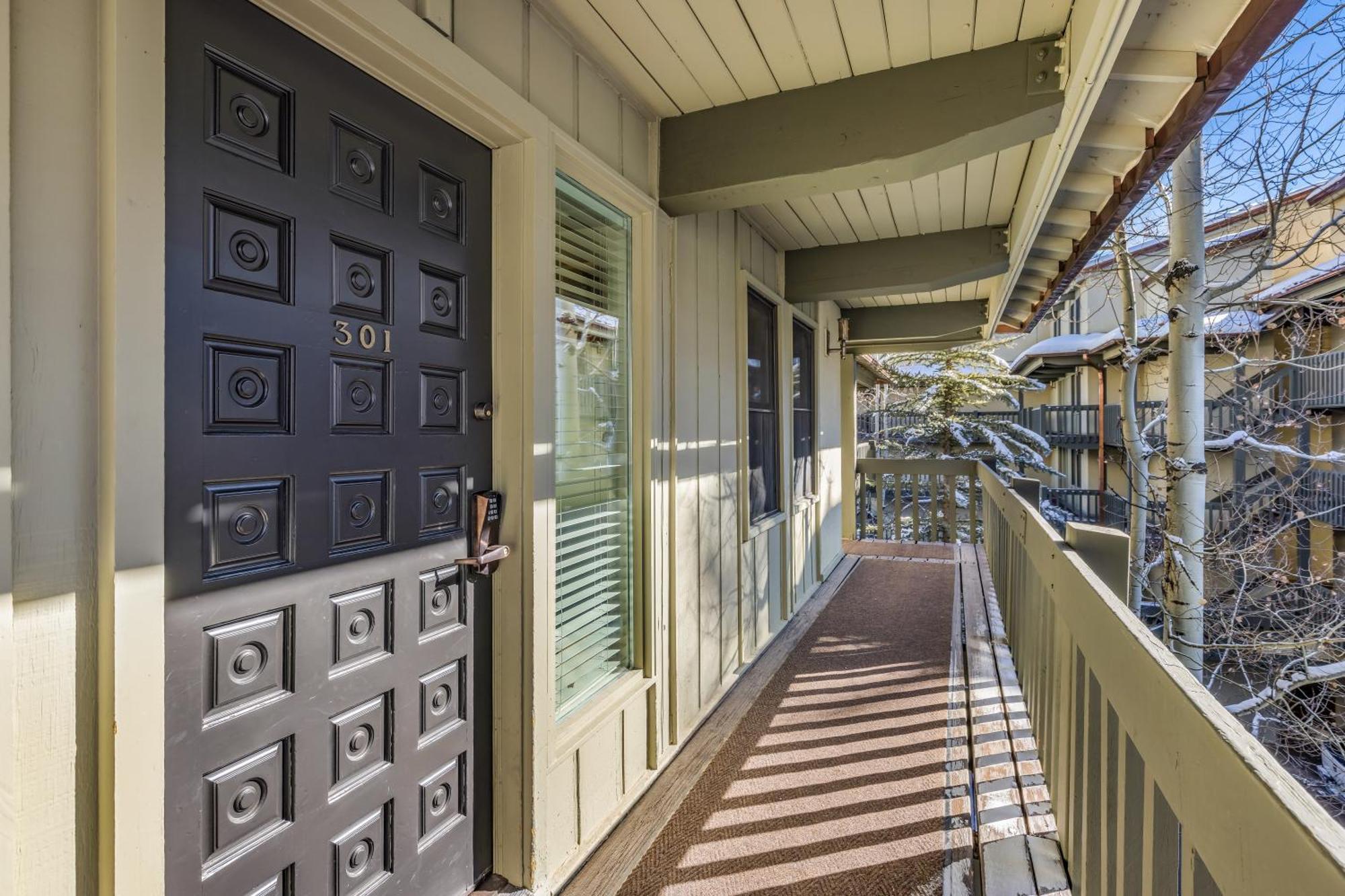 Interlude Condominiums 3-Bedroom Unit 301 Snowmass Village Eksteriør bilde